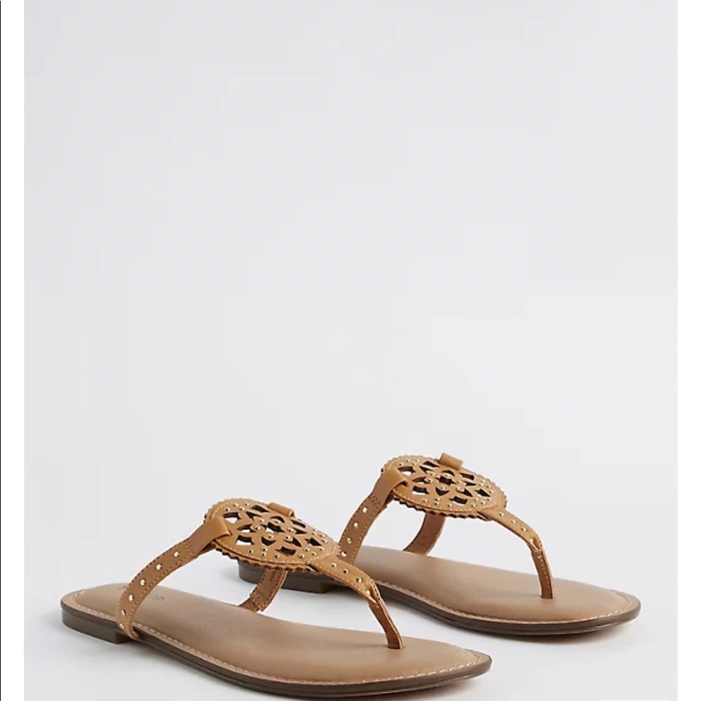 Cognac T-Strap Sandals 6.5 Wide Width